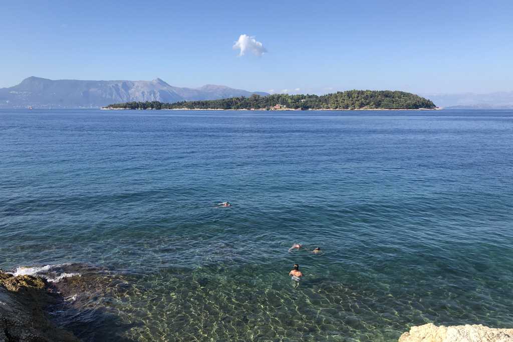 hotels in corfu town center in Mouragia